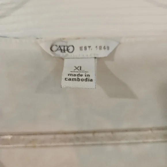 Woman's Cato Boho Floral/ cheetah print blouse with ruffles sleeves - Picture 6 of 9